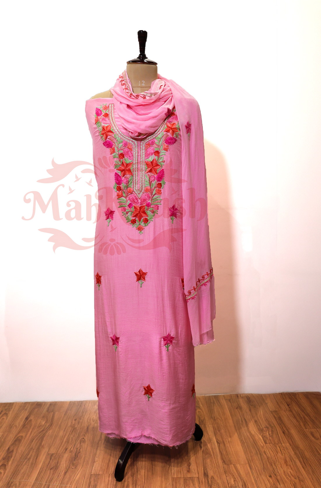 Unstitched Pure Muslin Kashmiri Aari Embroidery Suit (Pink)
