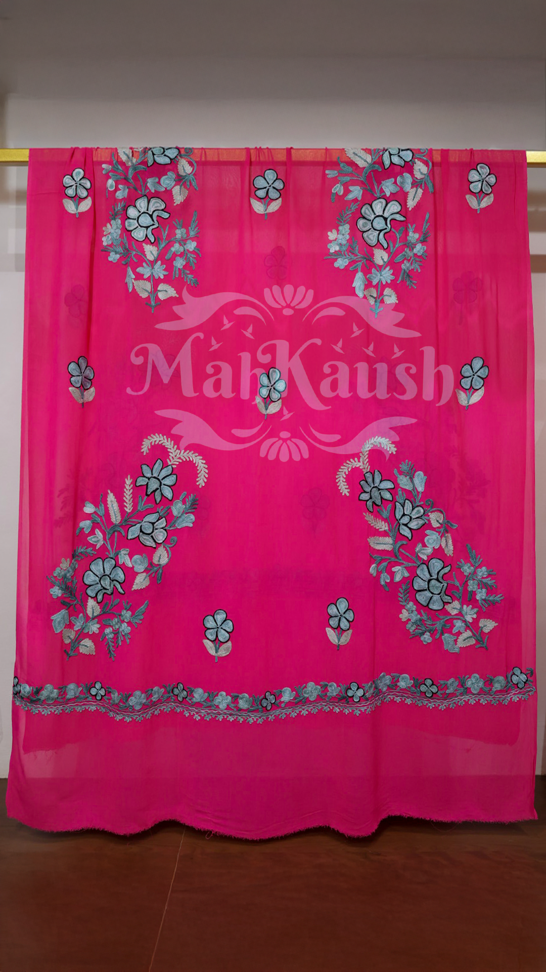 Pure Georgette Kashmiri Aari Embroidery Suit Unstitched (Pink)