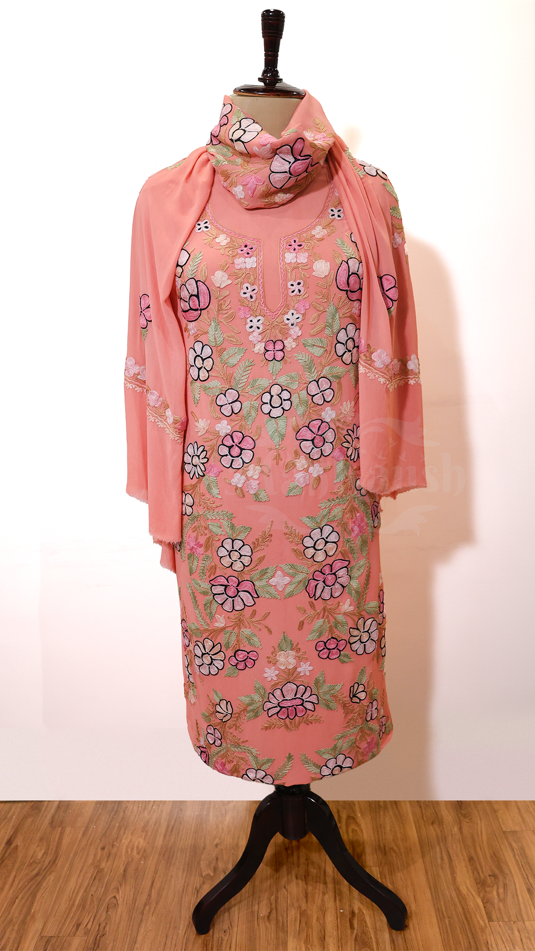 Pure Georgette Kashmiri Aari Embroidery Suit Unstitched (Peach)