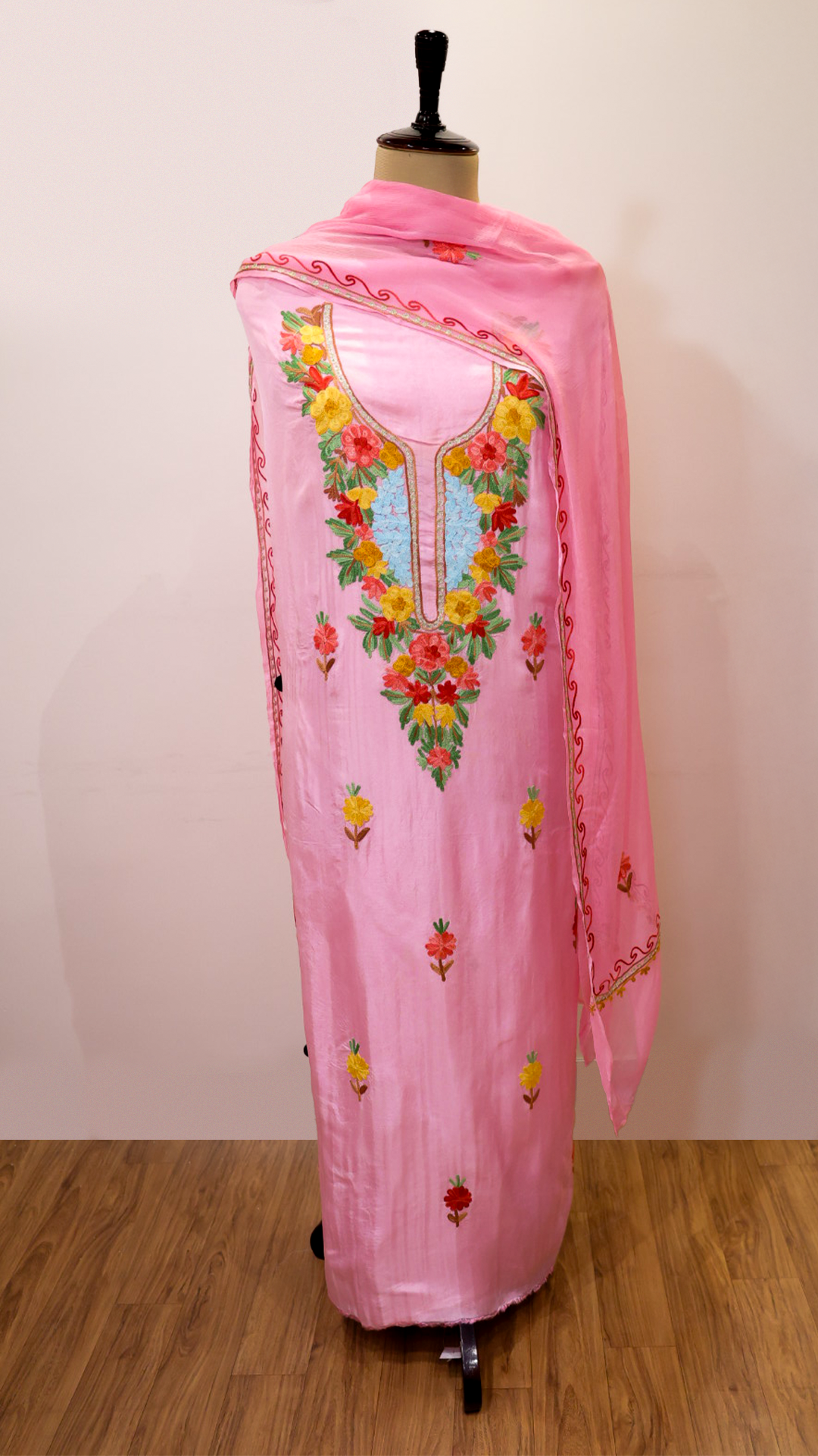 Uppada Silk Suit with Kashmiri Aari Embroidery Unstitched (Pink)