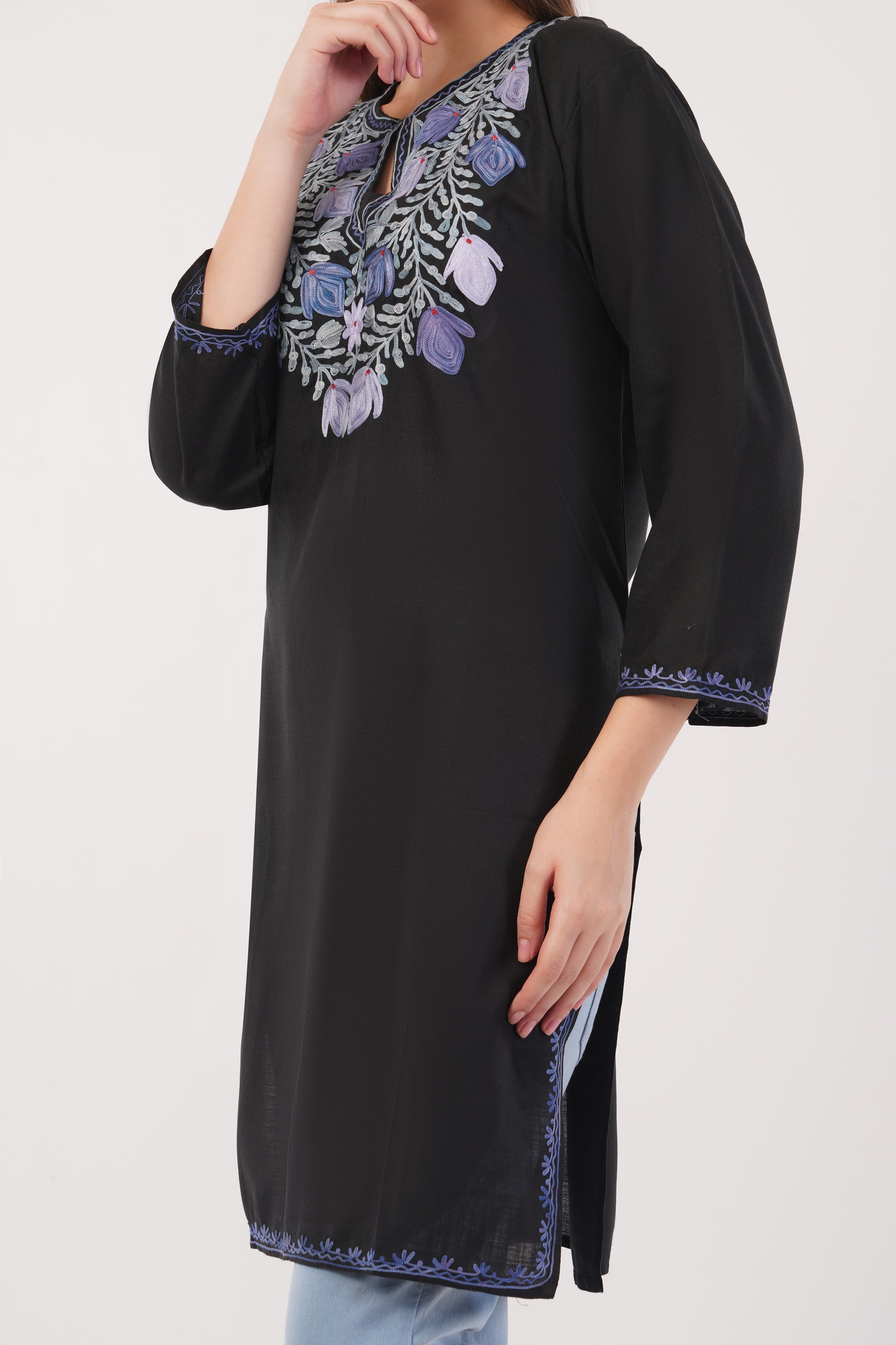 Kashmiri Aari embroidery Cotton Long Kurti Size-42 (Black)