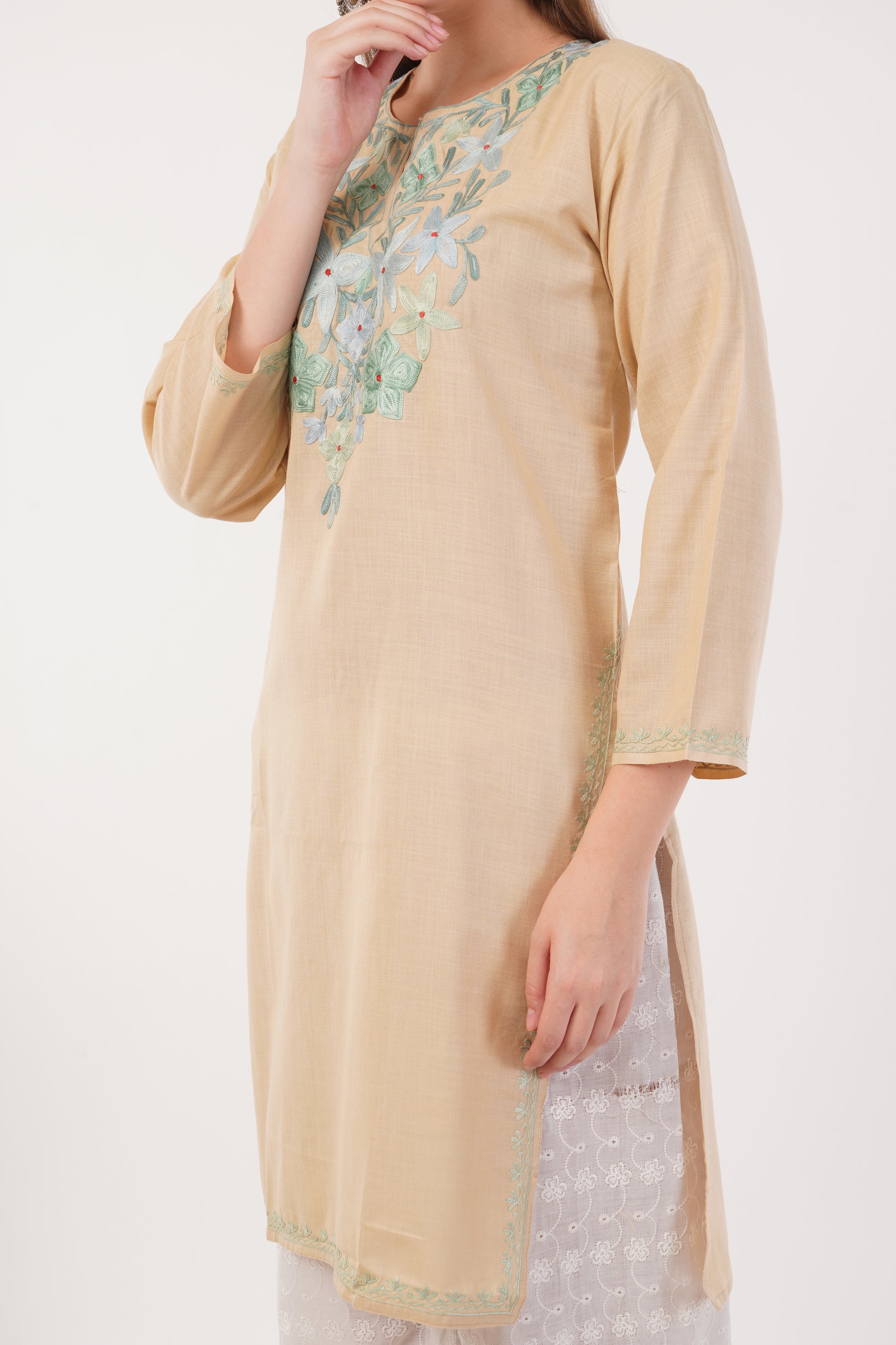 Kashmiri Aari embroidery Cotton Long Kurti Size-42 (Beige)