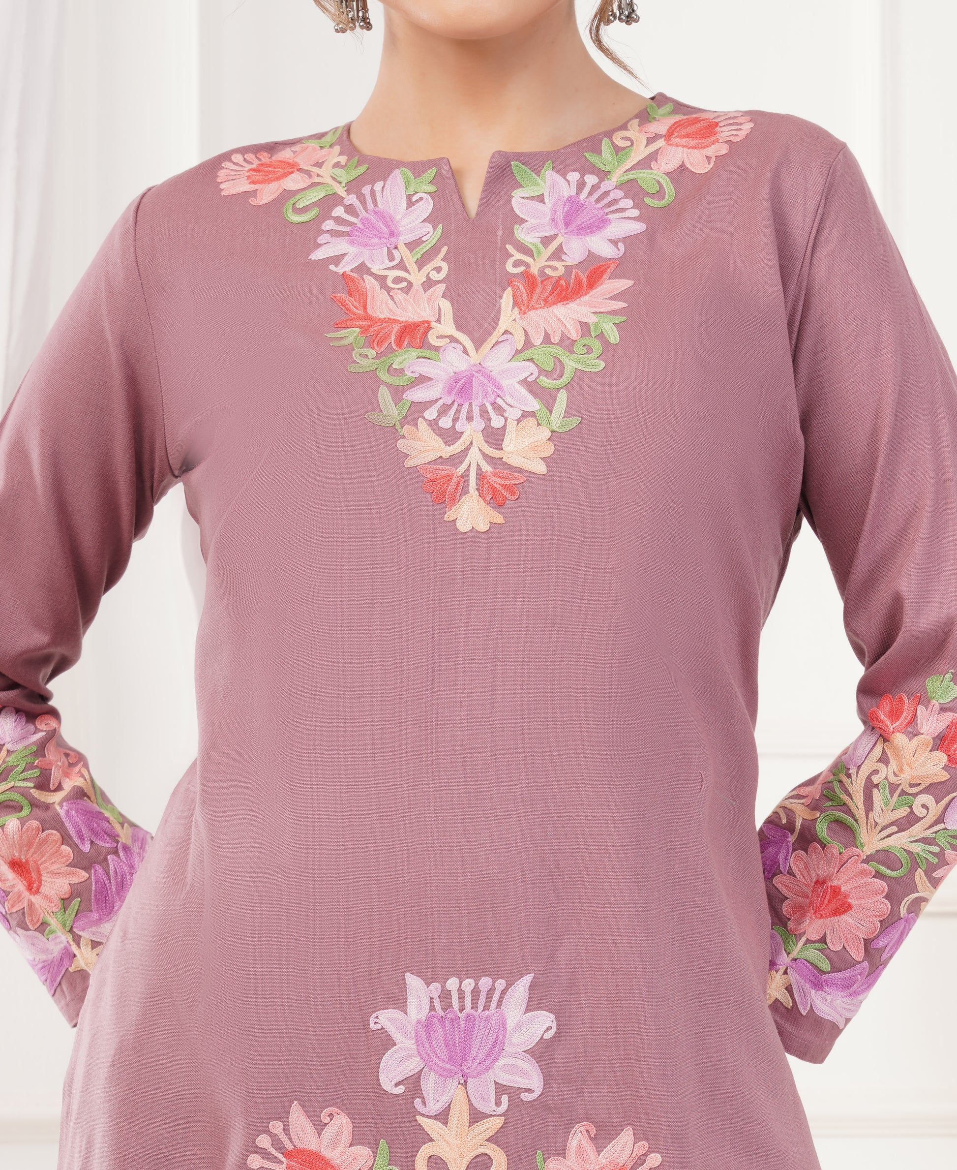Pure Acro Wool Kashmiri Aari embroidery Kurti, Pant & Shawl Set (Onion Pink)