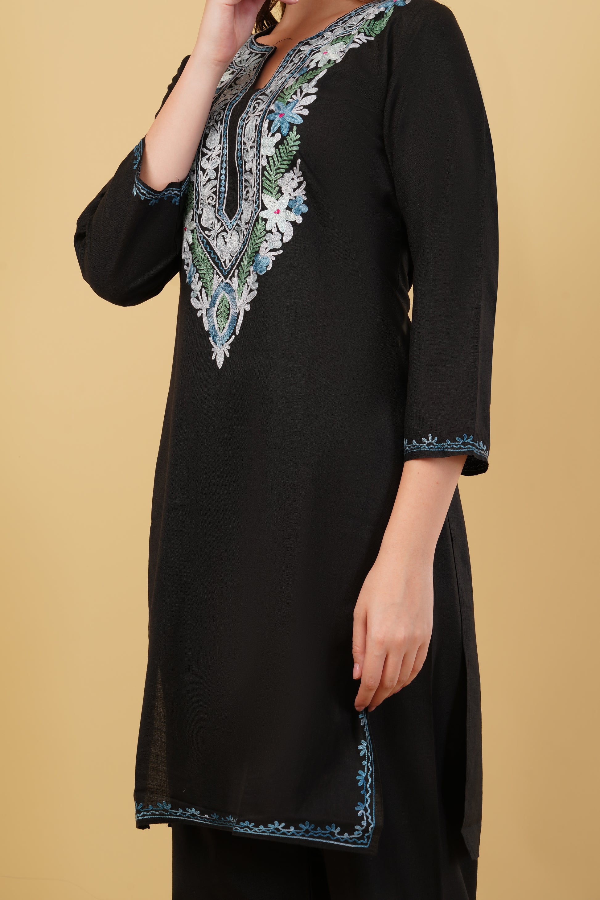 Kashmiri Aari embroidery Cotton Co-ord set Size-40 (Black)