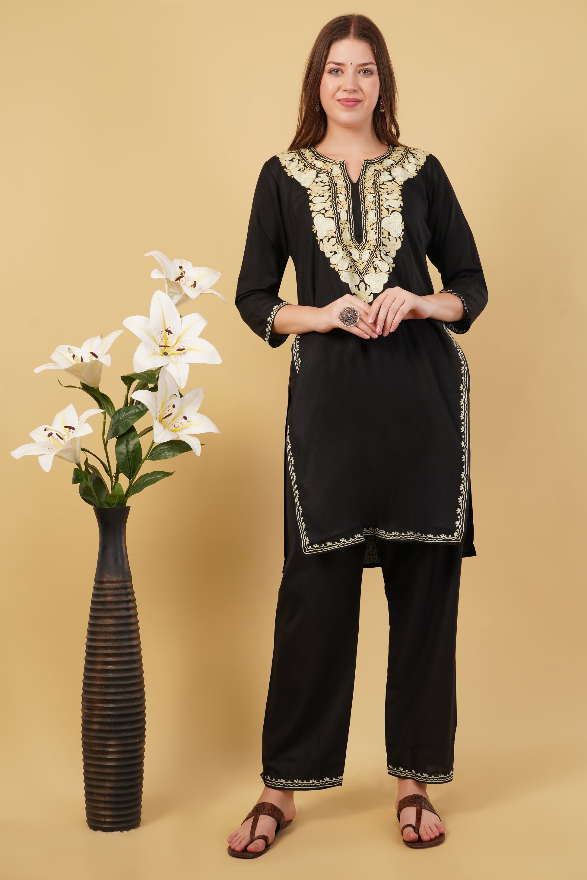 Kashmiri Aari embroidery Cotton Co-ord set Size-40 (Black)