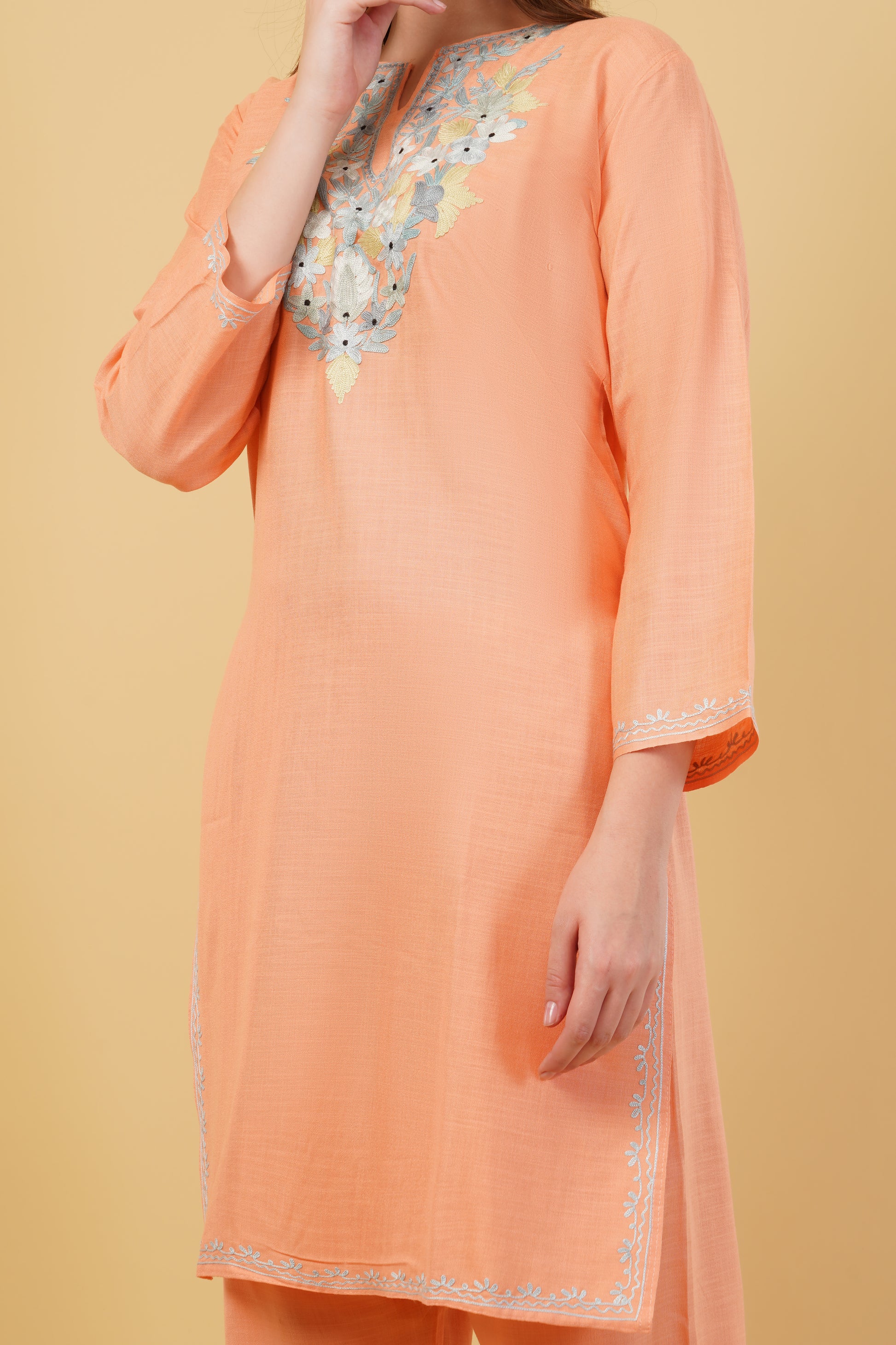 Kashmiri Aari embroidery Cotton Co-ord set Size-40 (Peach)
