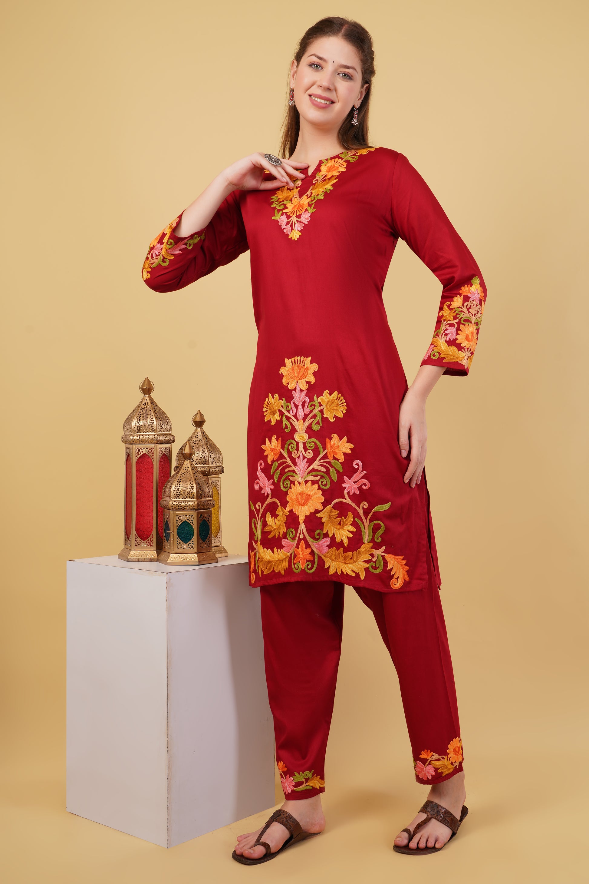 Kashmiri Aari embroidery Jaam Cotton Co-ord set Size-42(Red)