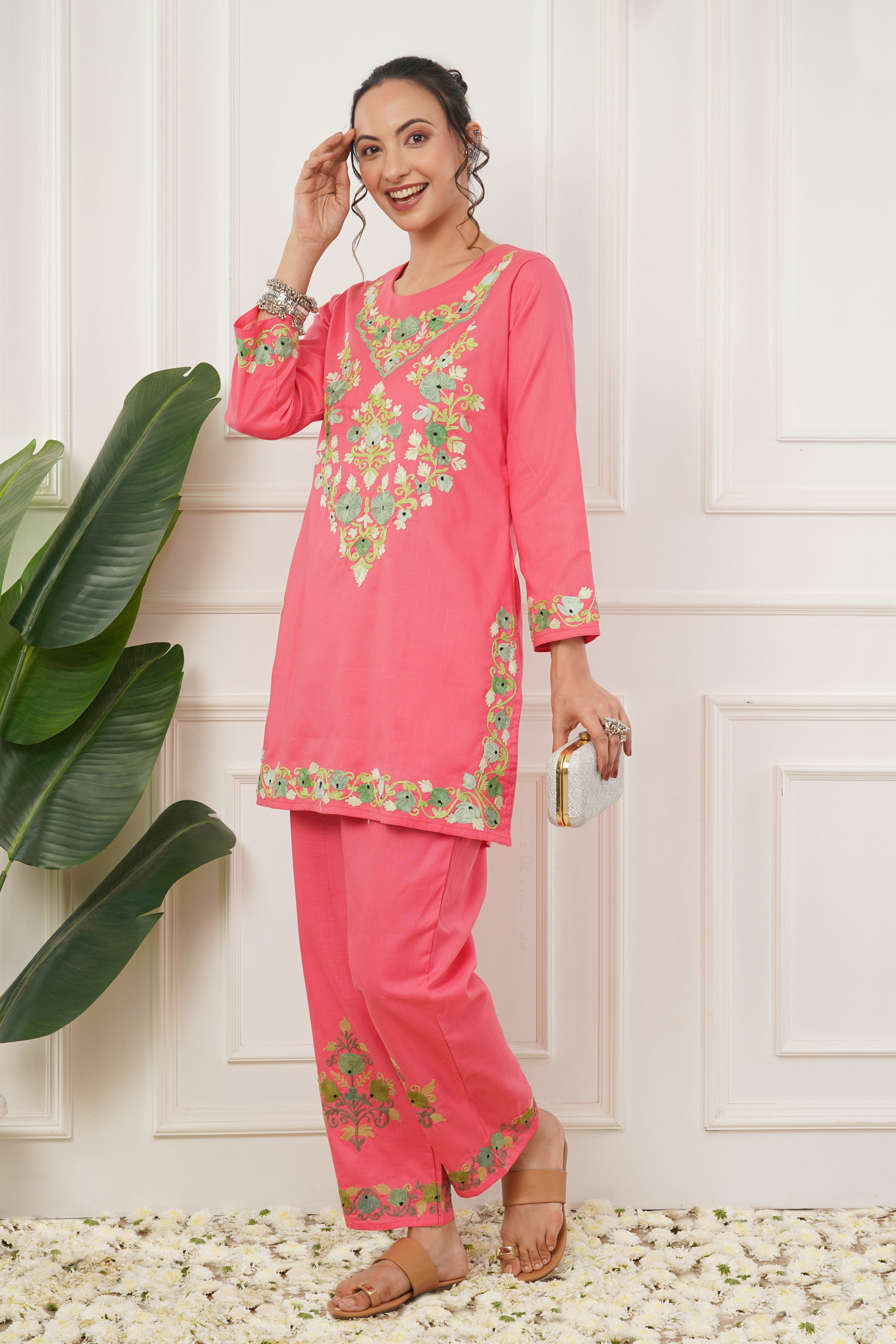 Kashmiri Short Kurti Set-(Pink)