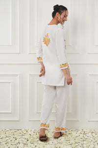 Kashmiri Short Kurti Set-(white)