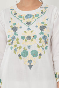 Kashmiri Short Kurti Set-(white)