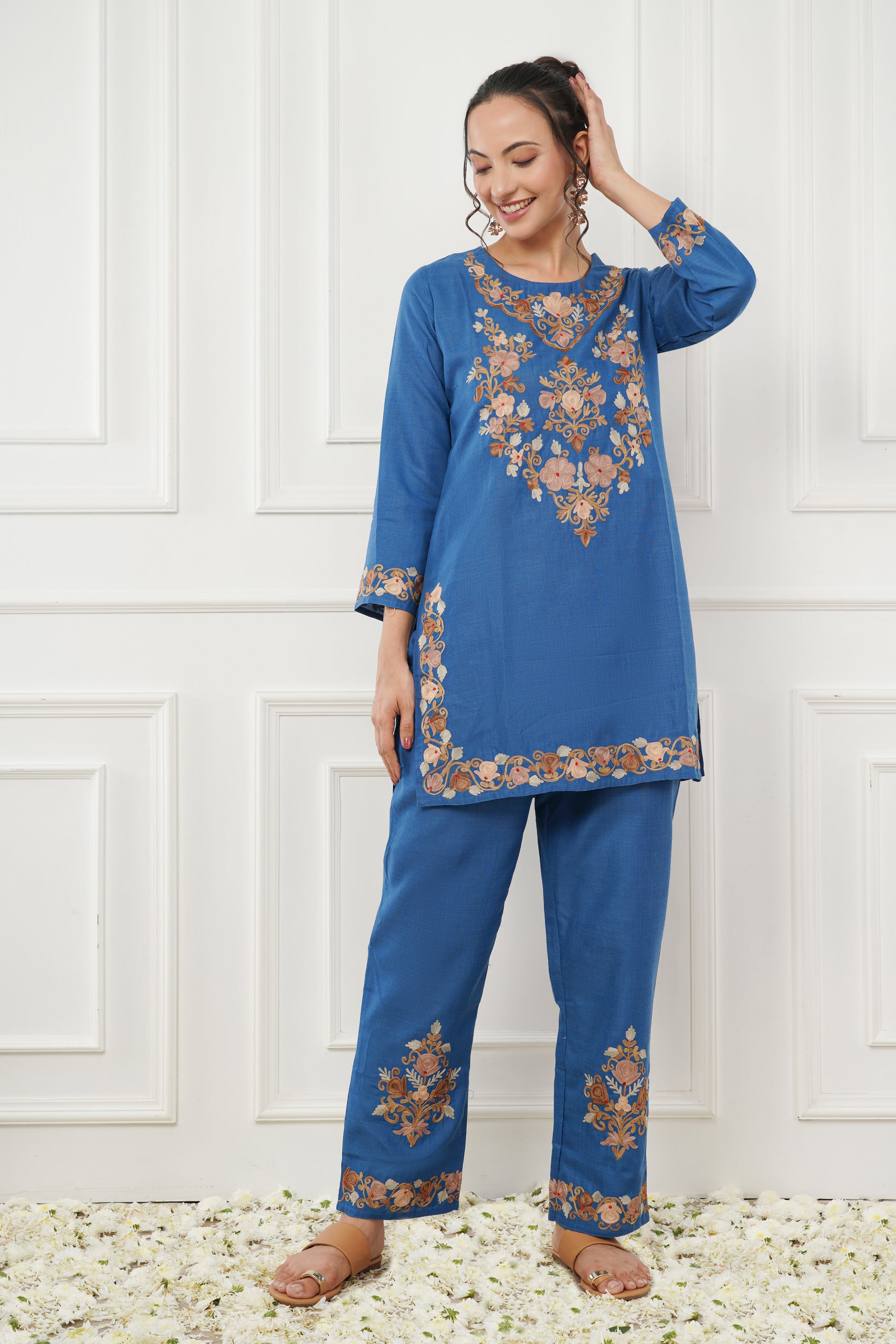 Kashmiri Short Kurti Set-(Blue)