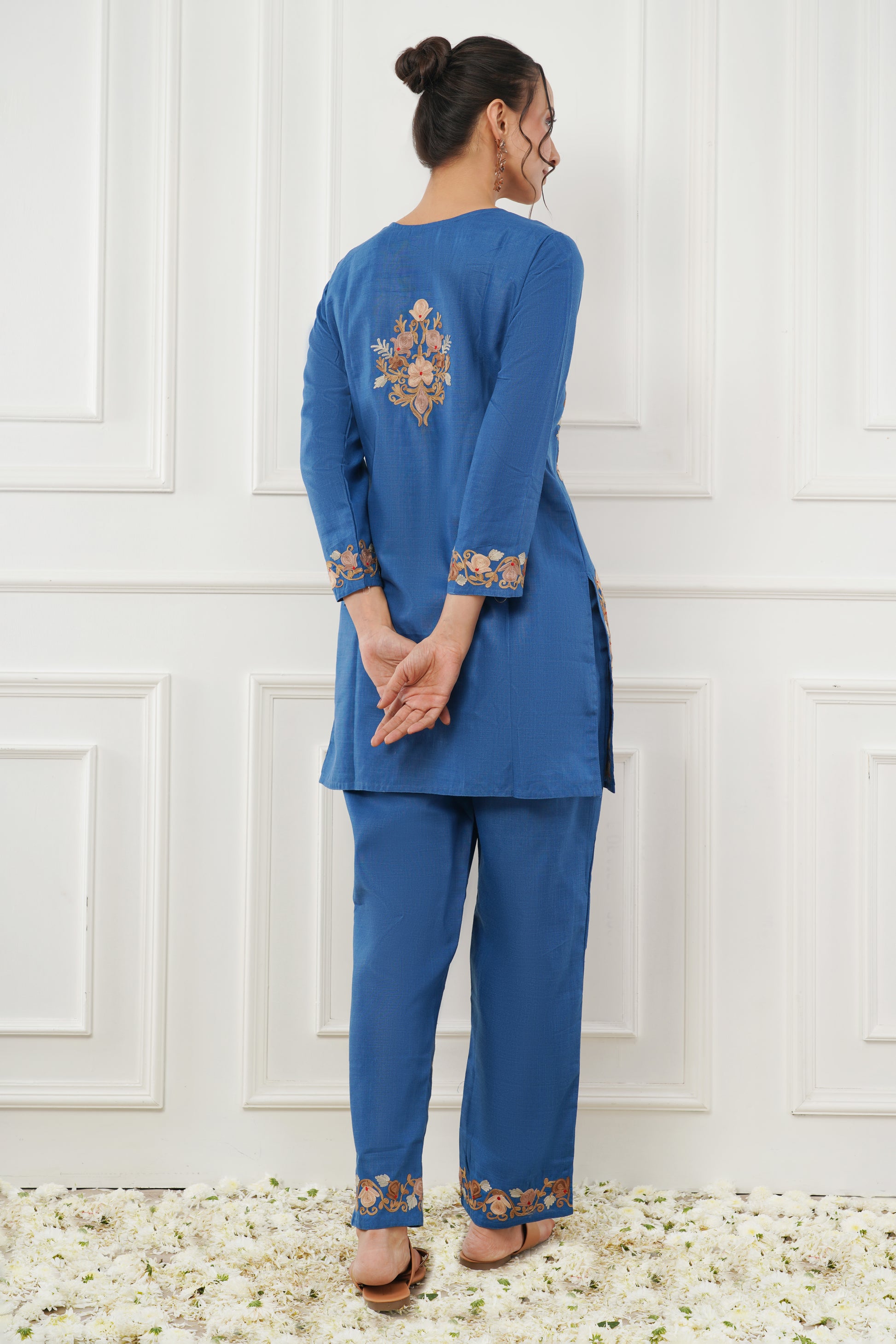 Kashmiri Short Kurti Set-(Blue)