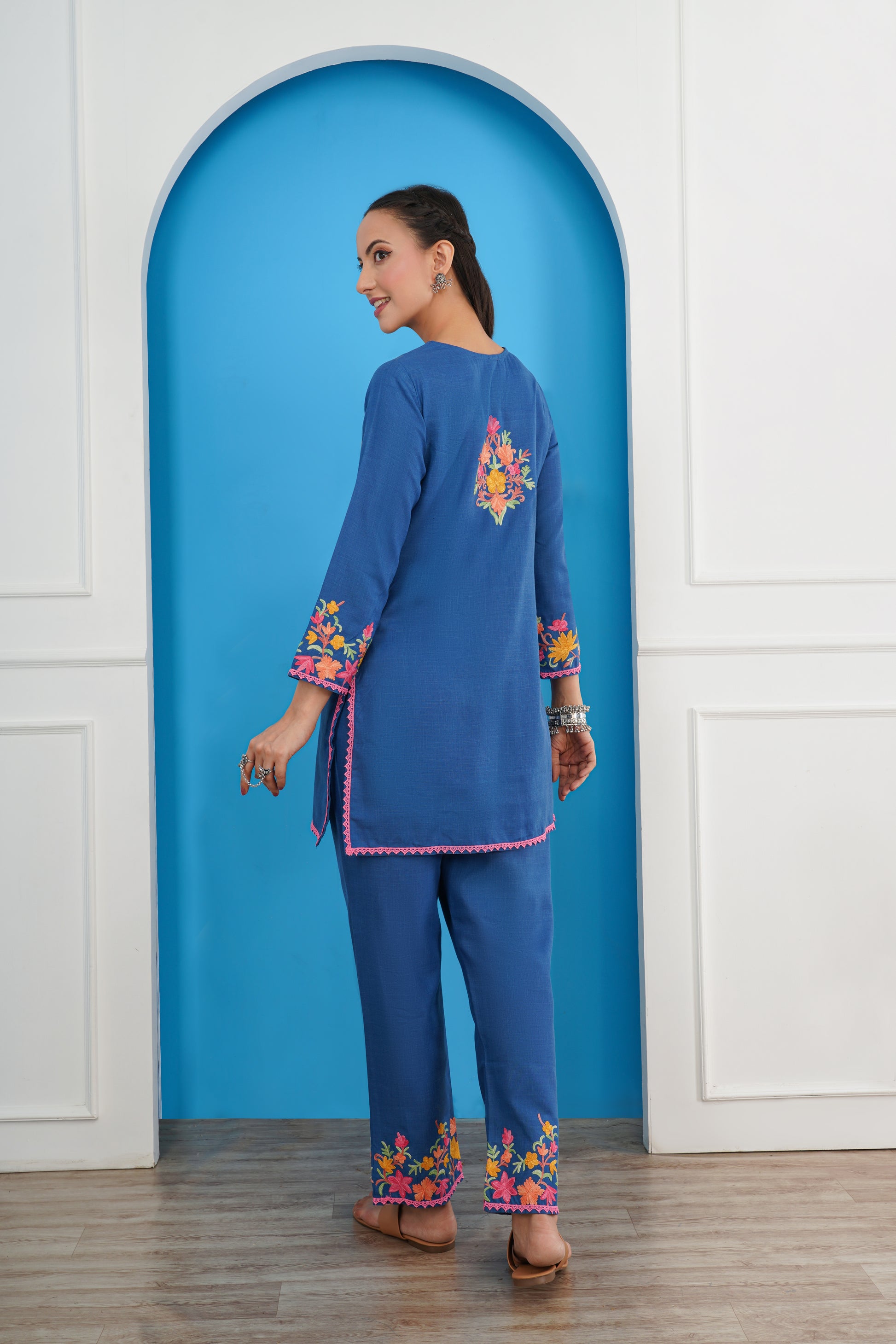 Kashmiri Short Kurti Set-(Blue)