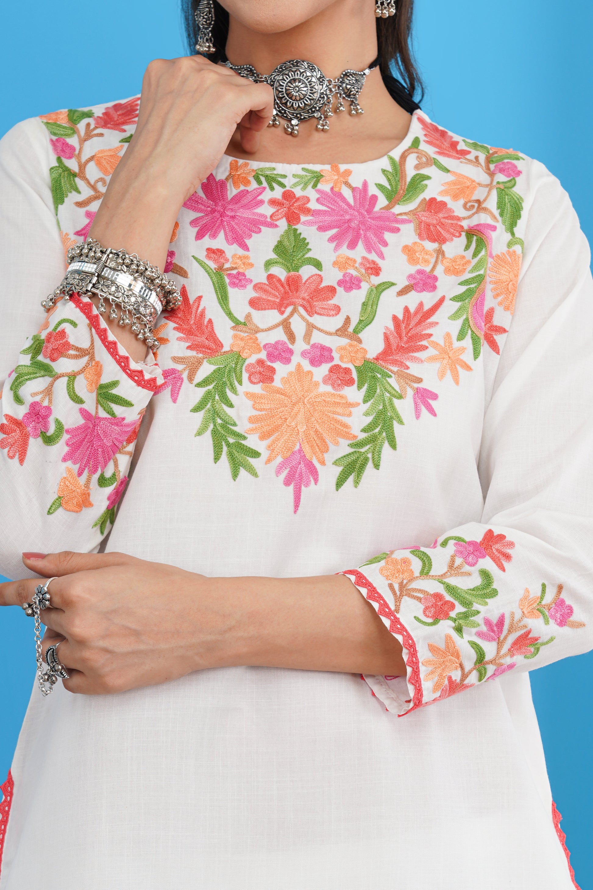 Kashmiri Short Kurti Set-(White)