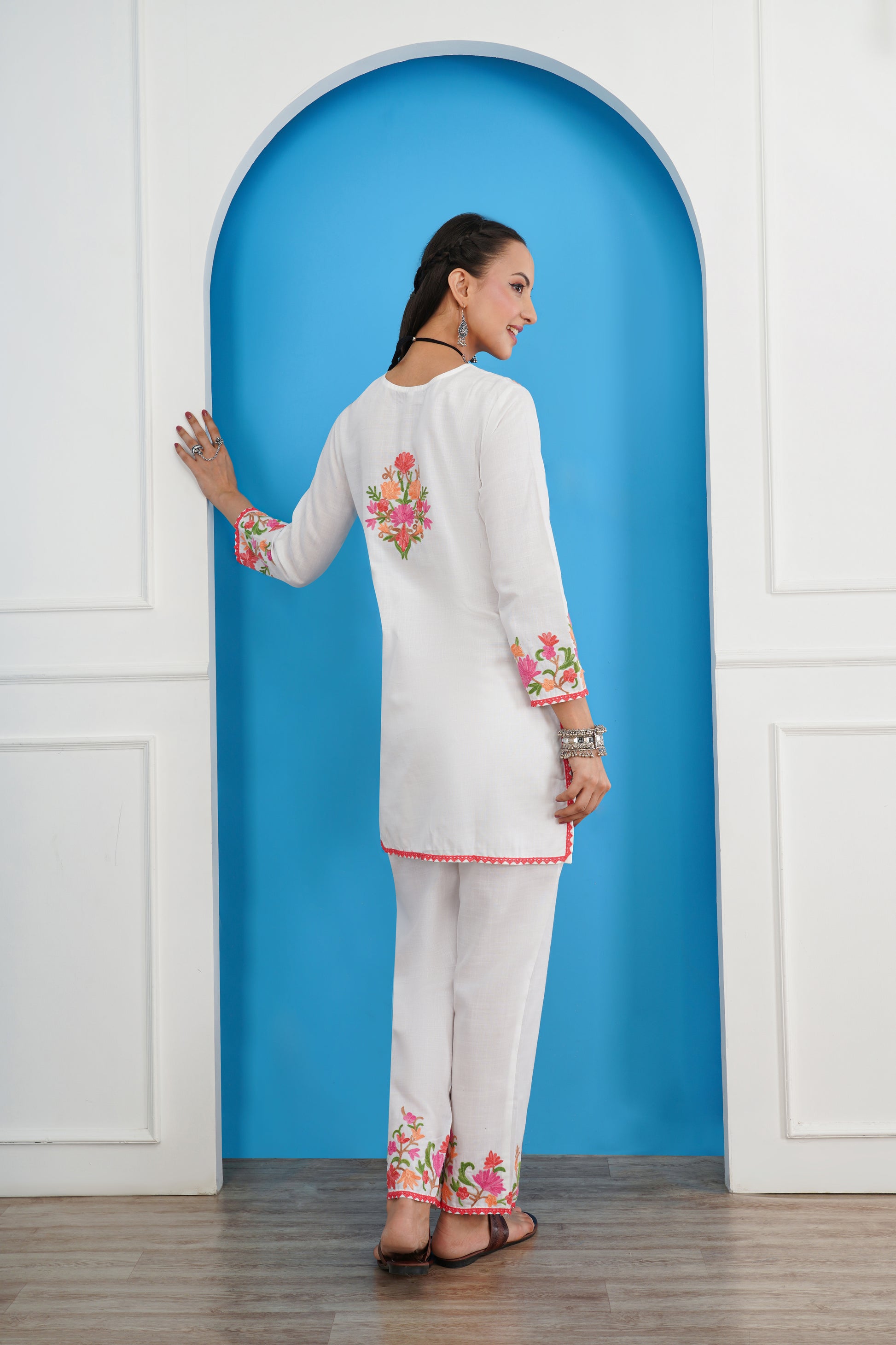 Kashmiri Short Kurti Set-(White)