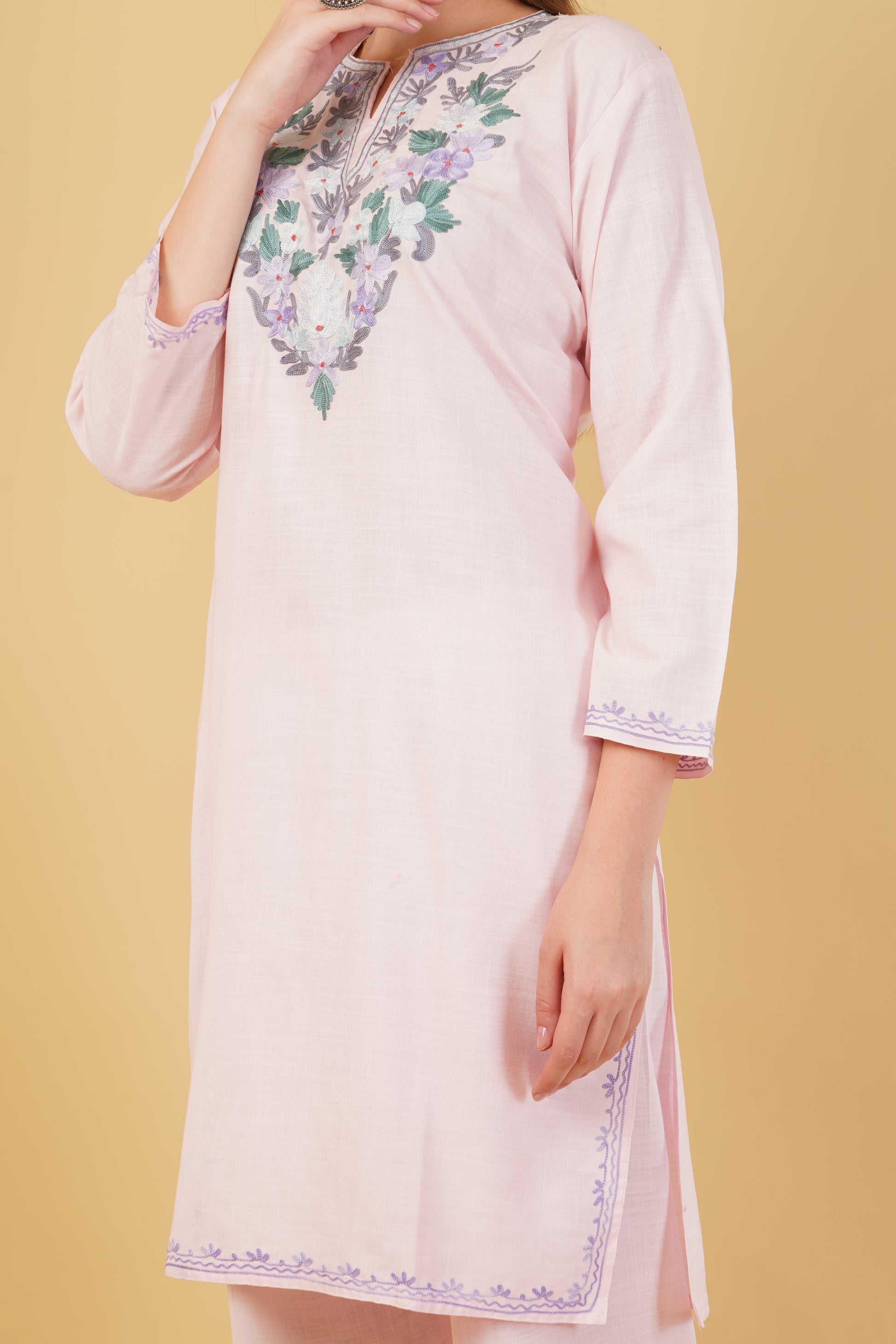 Kashmiri Aari embroidery Cotton Co-ord set Size-42 (Baby Pink)