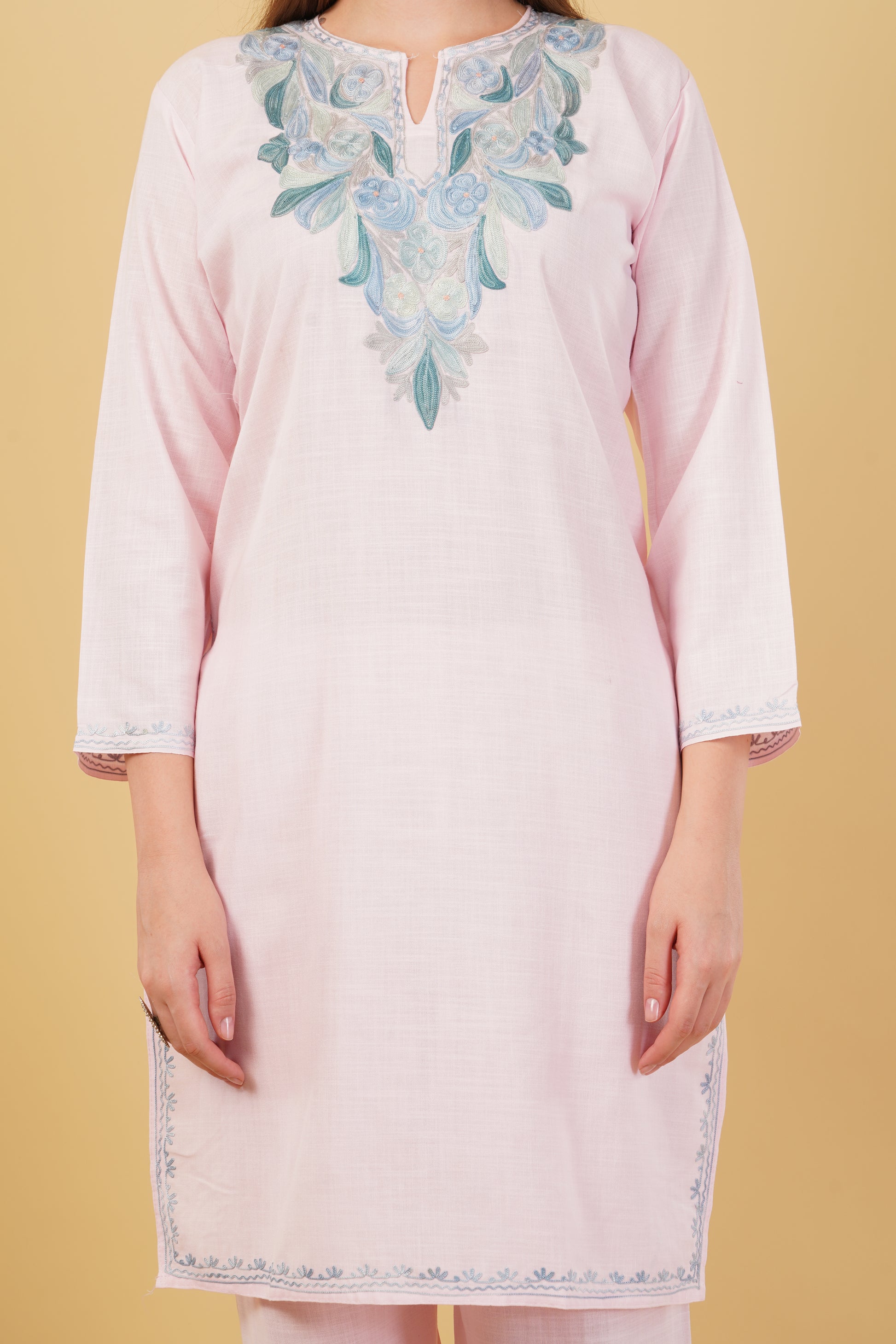Kashmiri Aari embroidery Cotton Co-ord set Size-42 (Baby Pink)