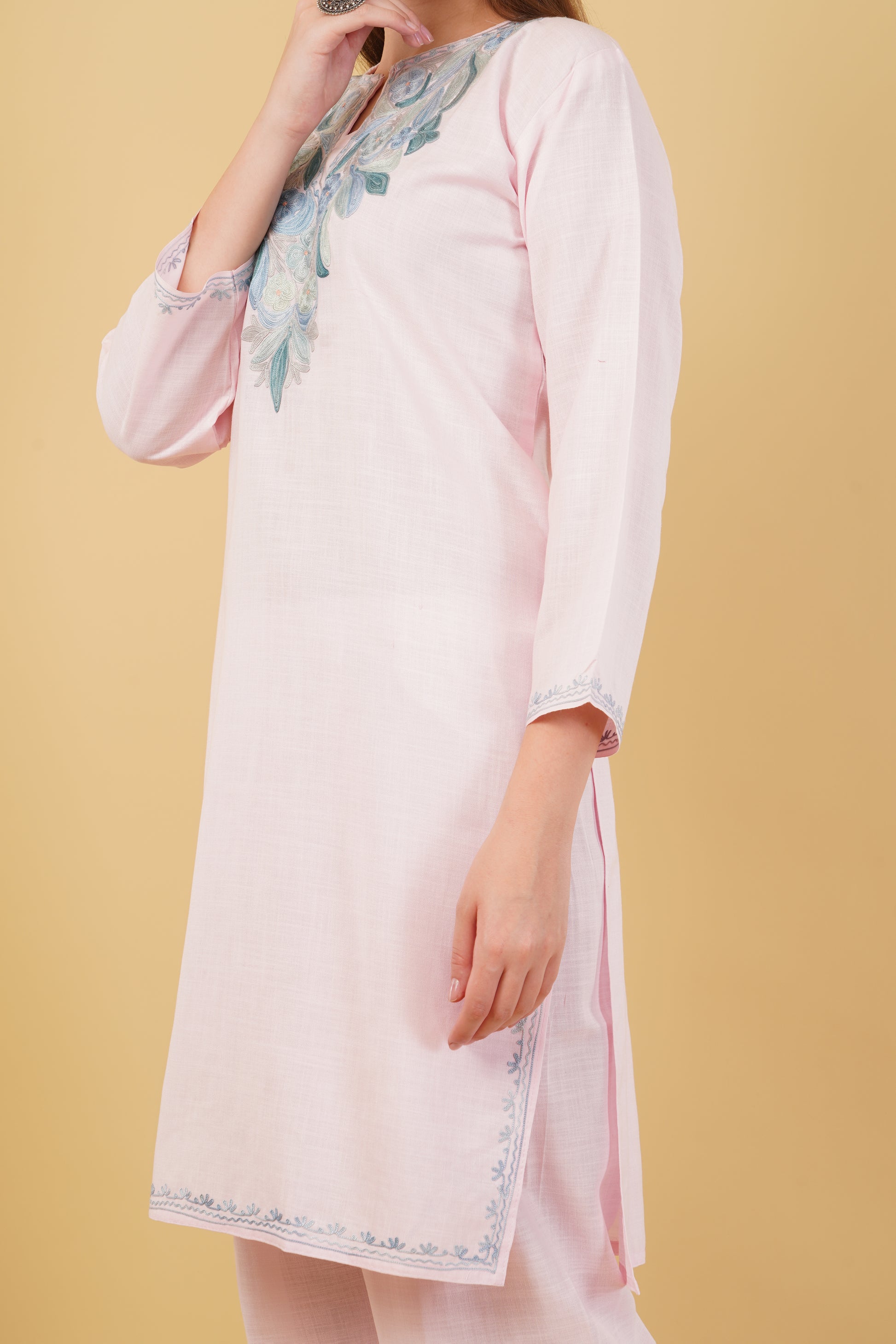 Kashmiri Aari embroidery Cotton Co-ord set Size-42 (Baby Pink)