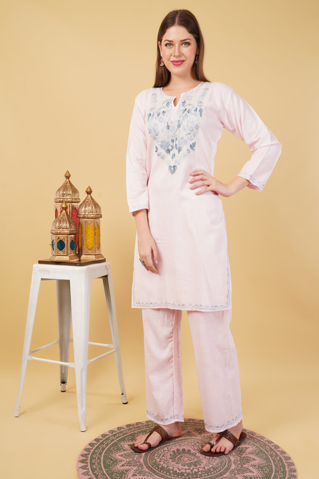 Kashmiri Aari embroidery Cotton Co-ord set Size-42 (Baby Pink)