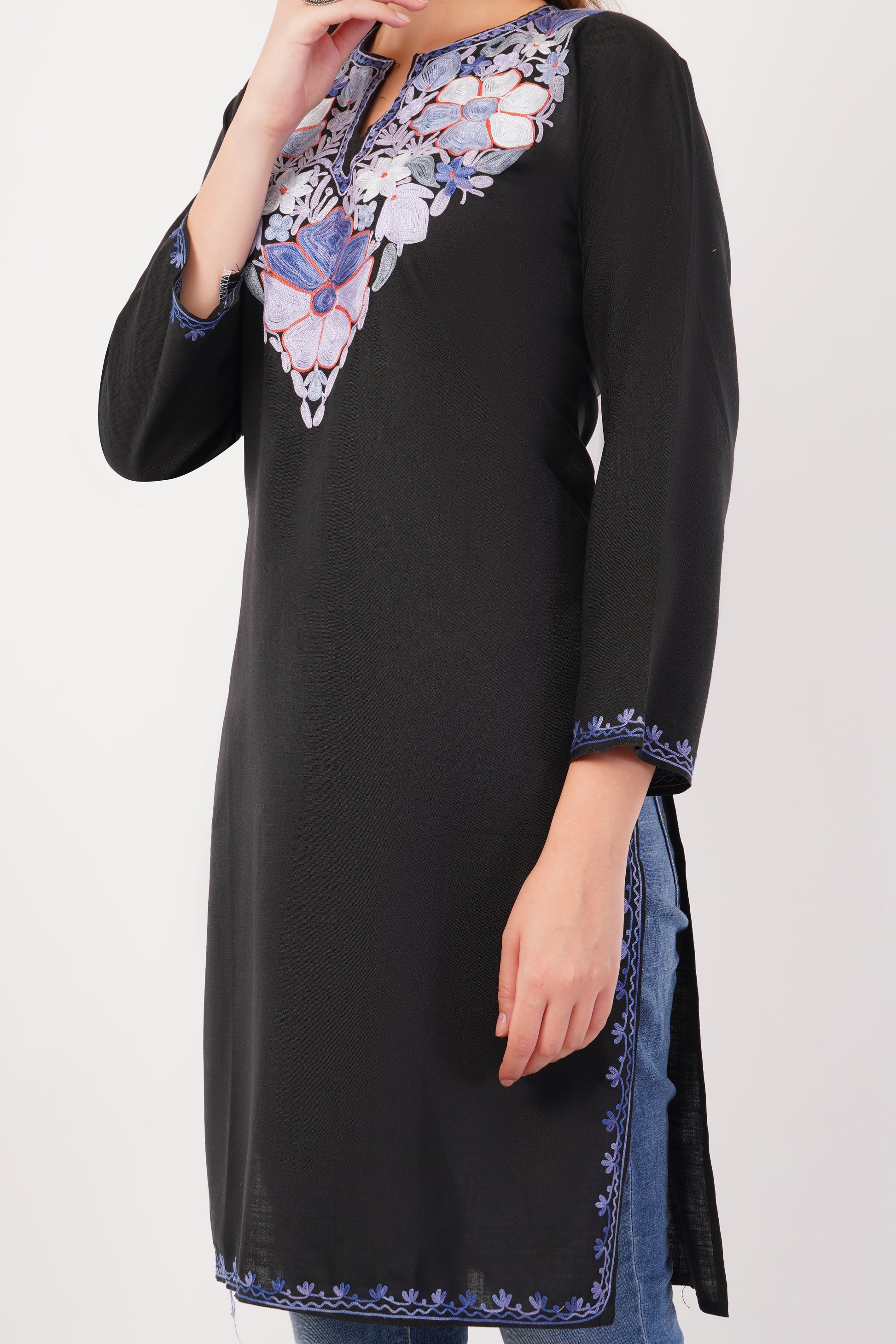Kashmiri Aari embroidery Cotton Long Kurti Size-42 (Black)
