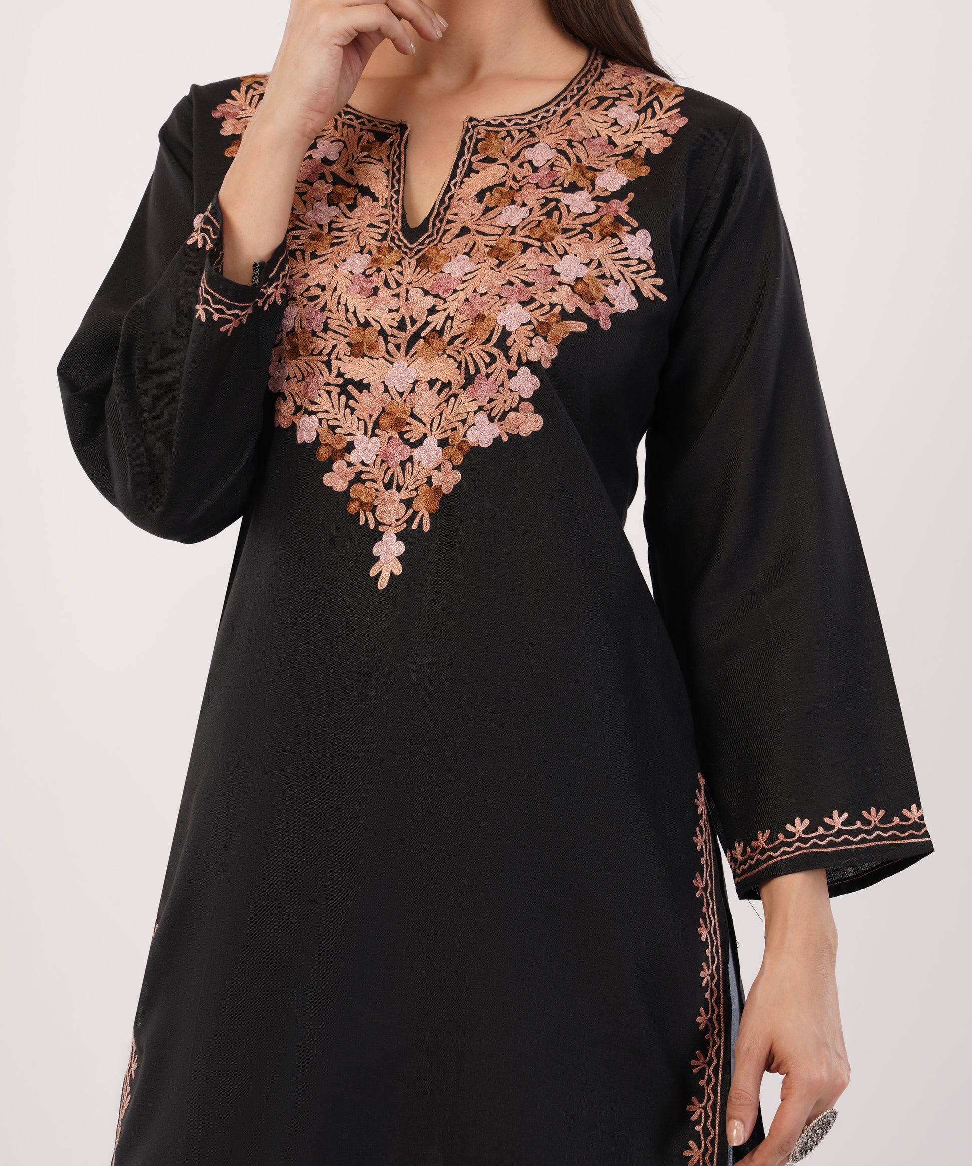 Kashmiri Aari embroidery Cotton Long Kurti Size-36 (Black)