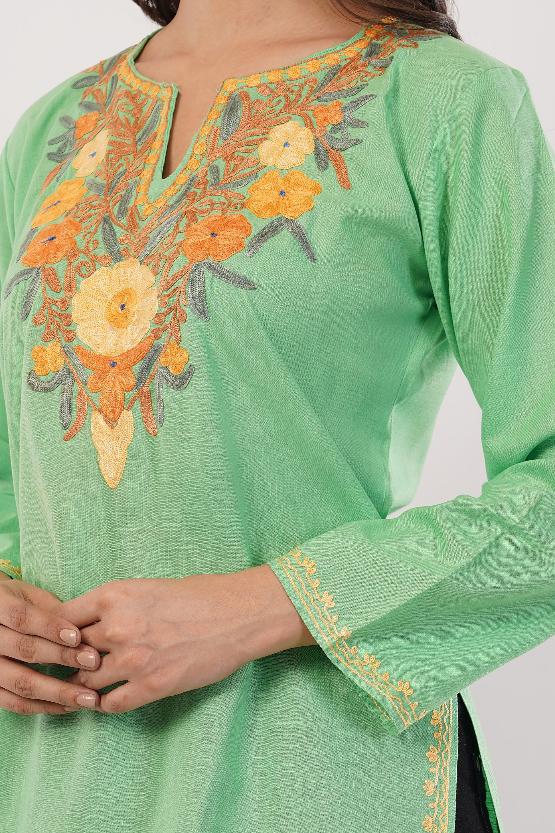 Kashmiri Aari embroidery Cotton Short Kurti Size-38 (Green)