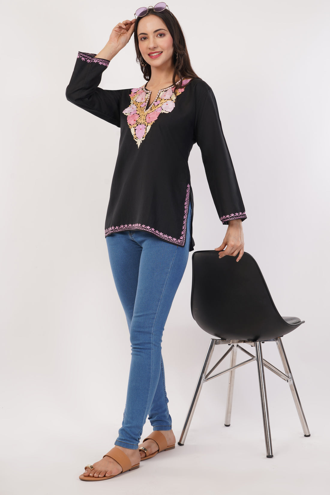 Kashmiri Aari embroidery Cotton Short Kurti Size-38 (Black)