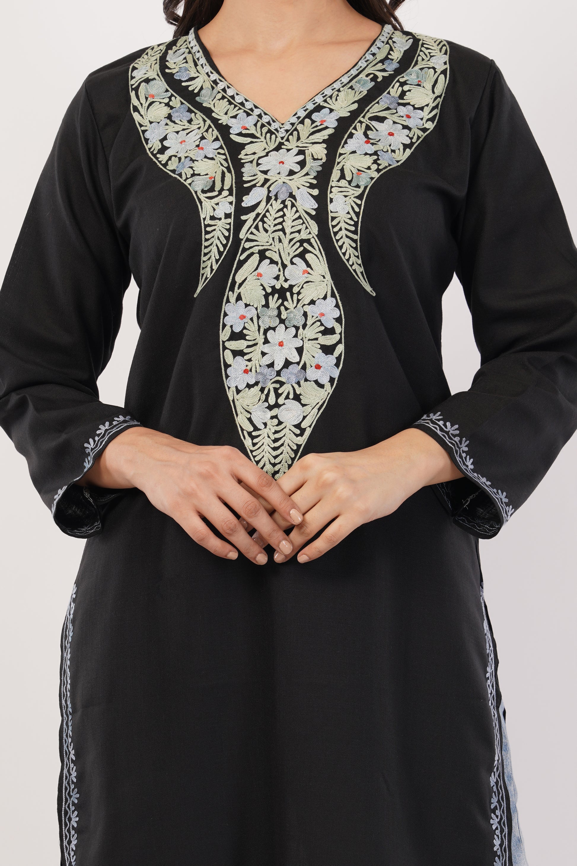 Kashmiri Aari embroidery Cotton Long Kurti Size-38 (Black)