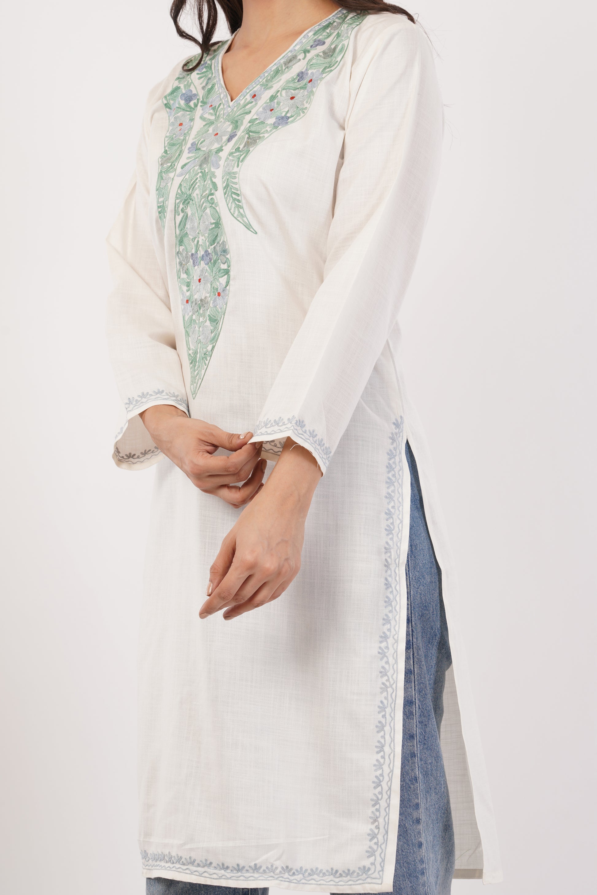Kashmiri Aari embroidery Cotton Long Kurti Size-38 (White)