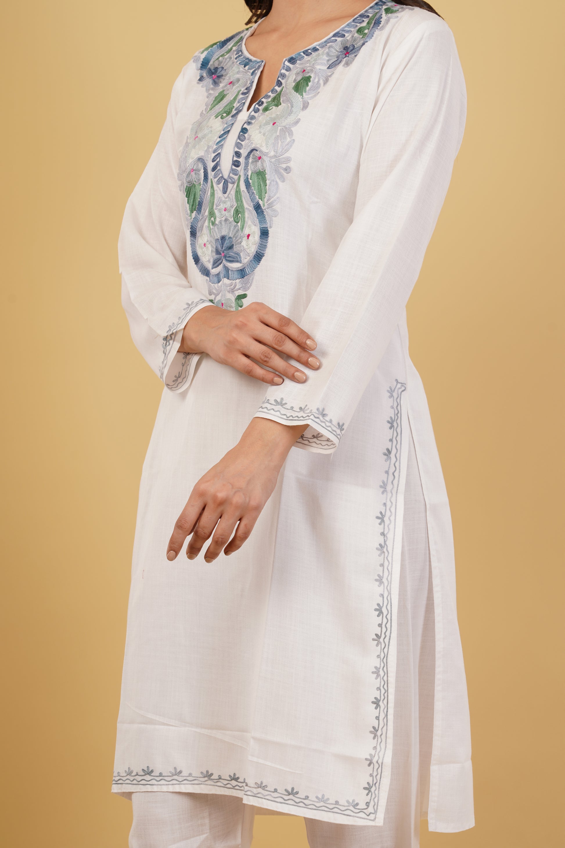 Kashmiri Aari embroidery Cotton Co-ord set Size-38 (White)