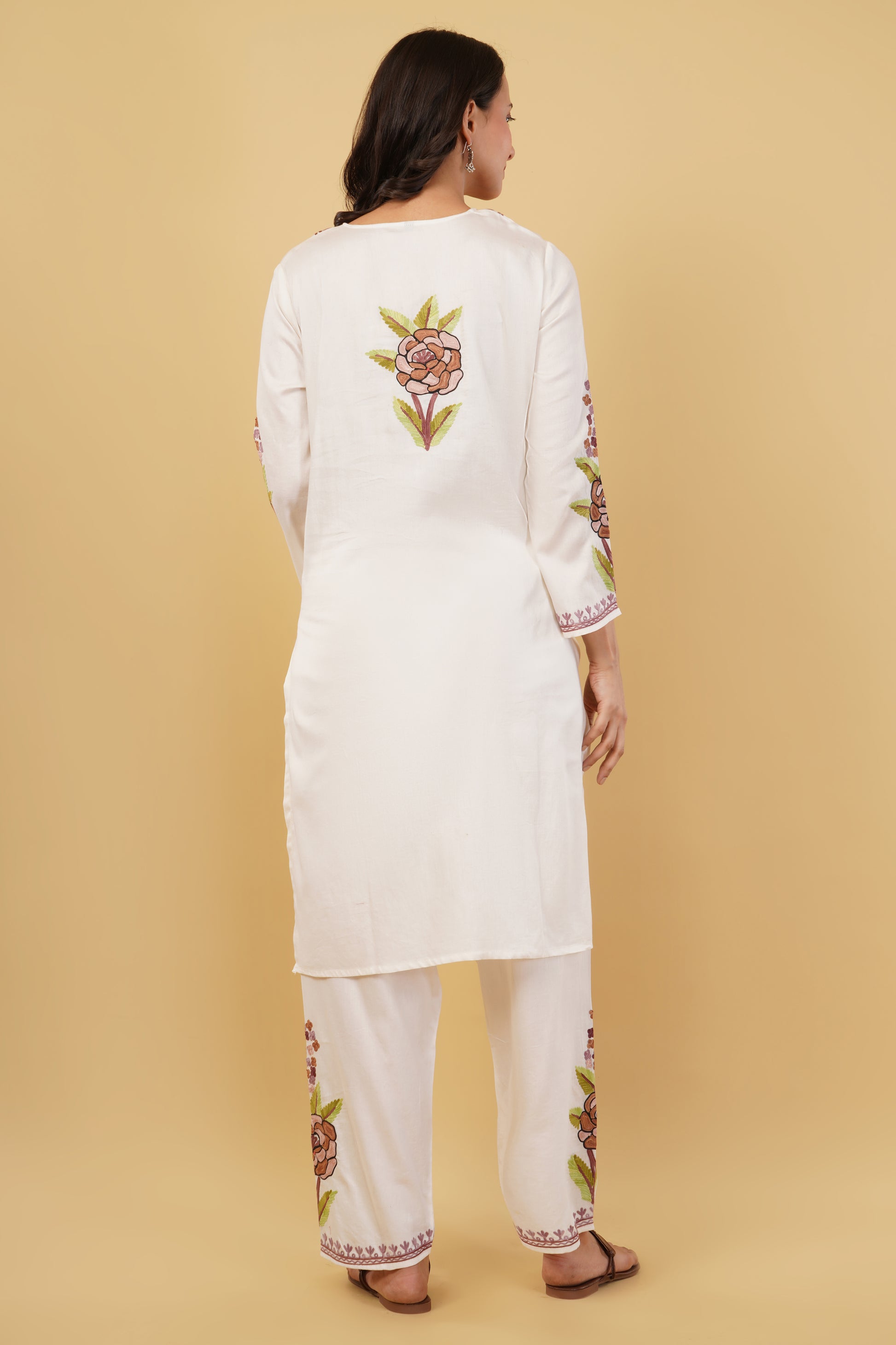 Kashmiri Aari embroidery Jaam Cotton Co-ord set Size-40 (White)
