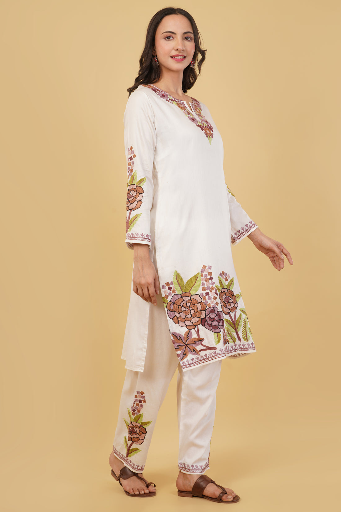 Kashmiri Aari embroidery Jaam Cotton Co-ord set Size-40 (White)