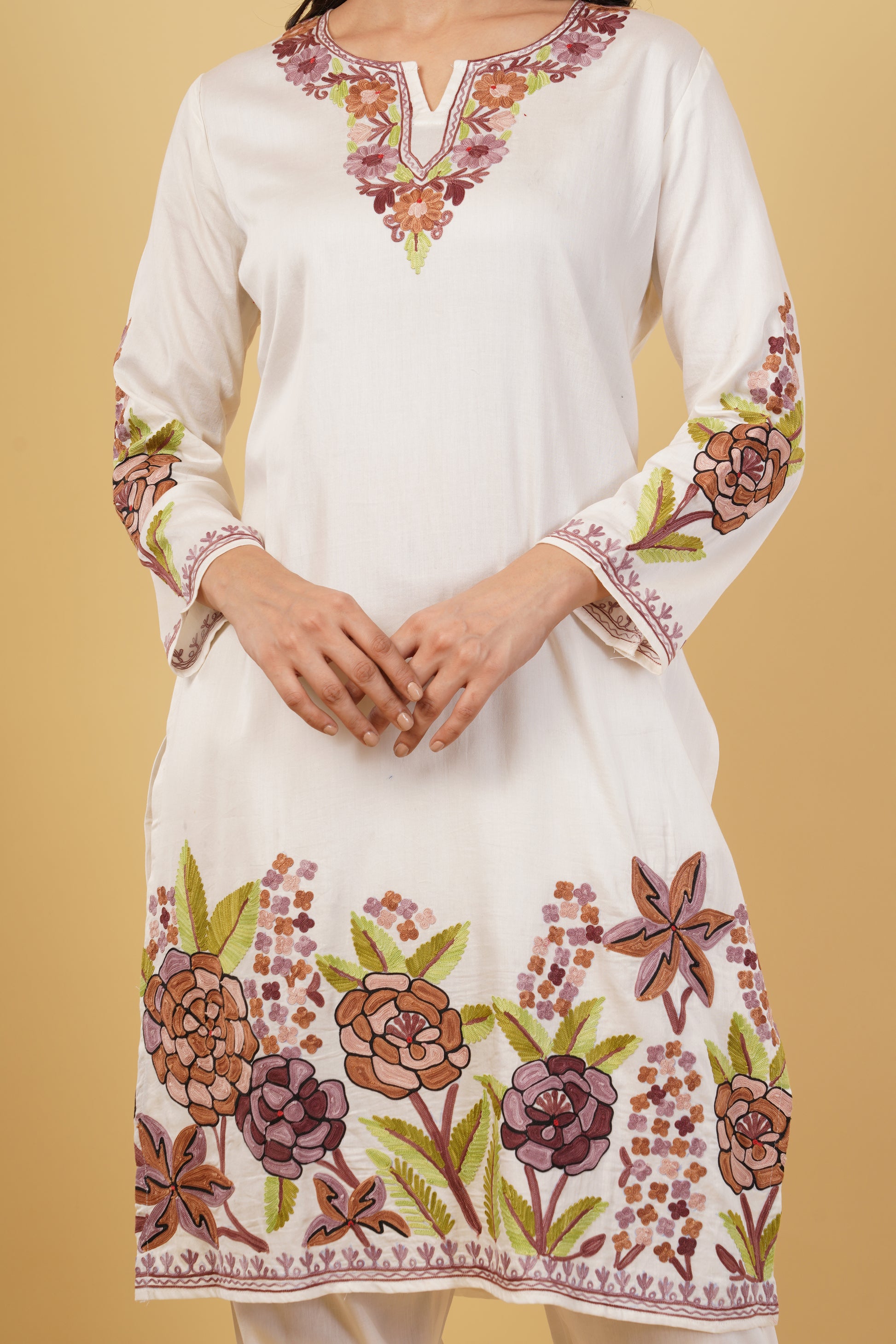 Kashmiri Aari embroidery Jaam Cotton Co-ord set Size-40 (White)