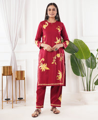 Pure Acro Wool Kashmiri Aari Embroidery Kurti & Pant Set (Red)