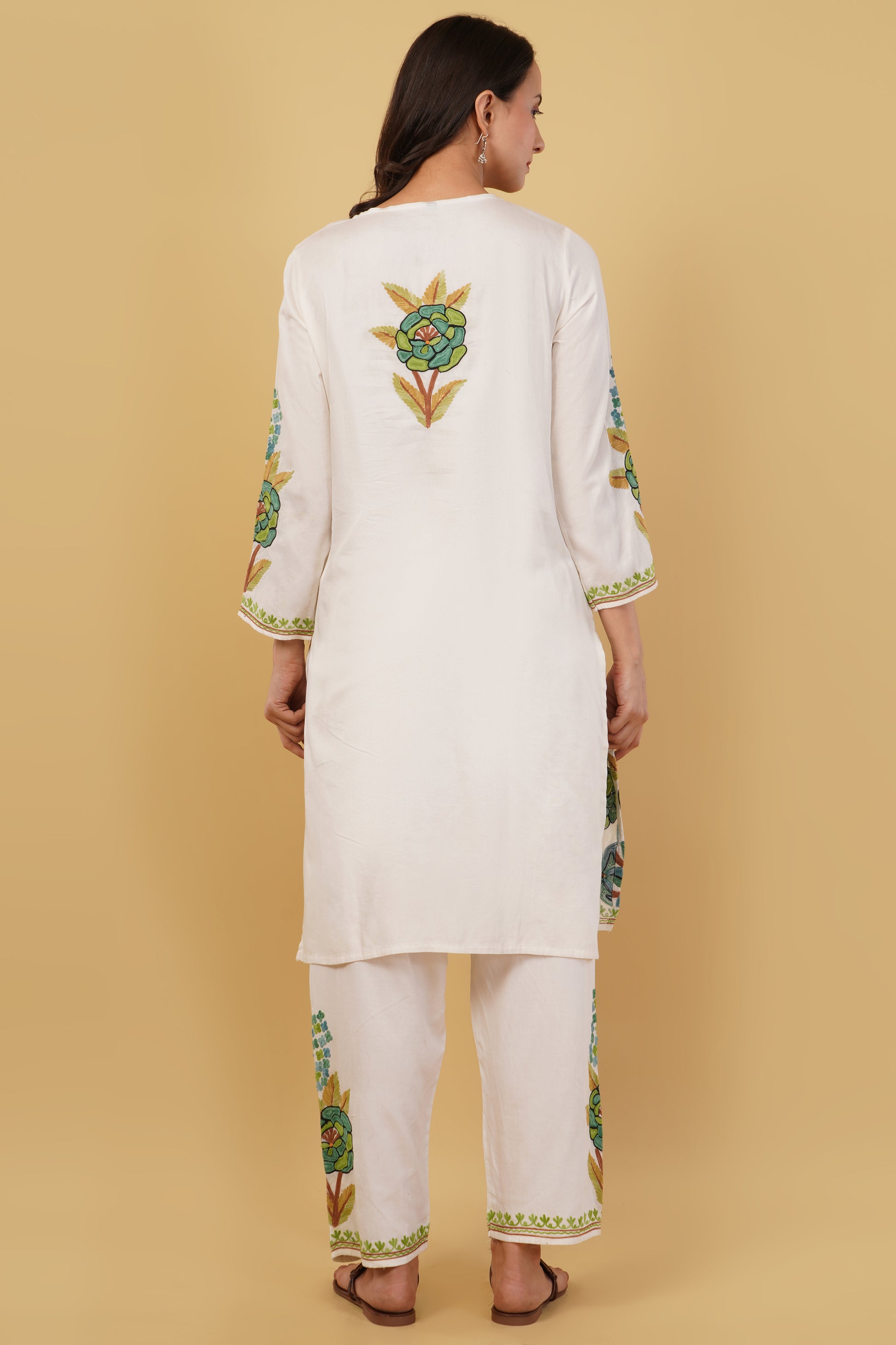 Kashmiri Aari embroidery Jaam Cotton Co-ord set Size-40 (White)