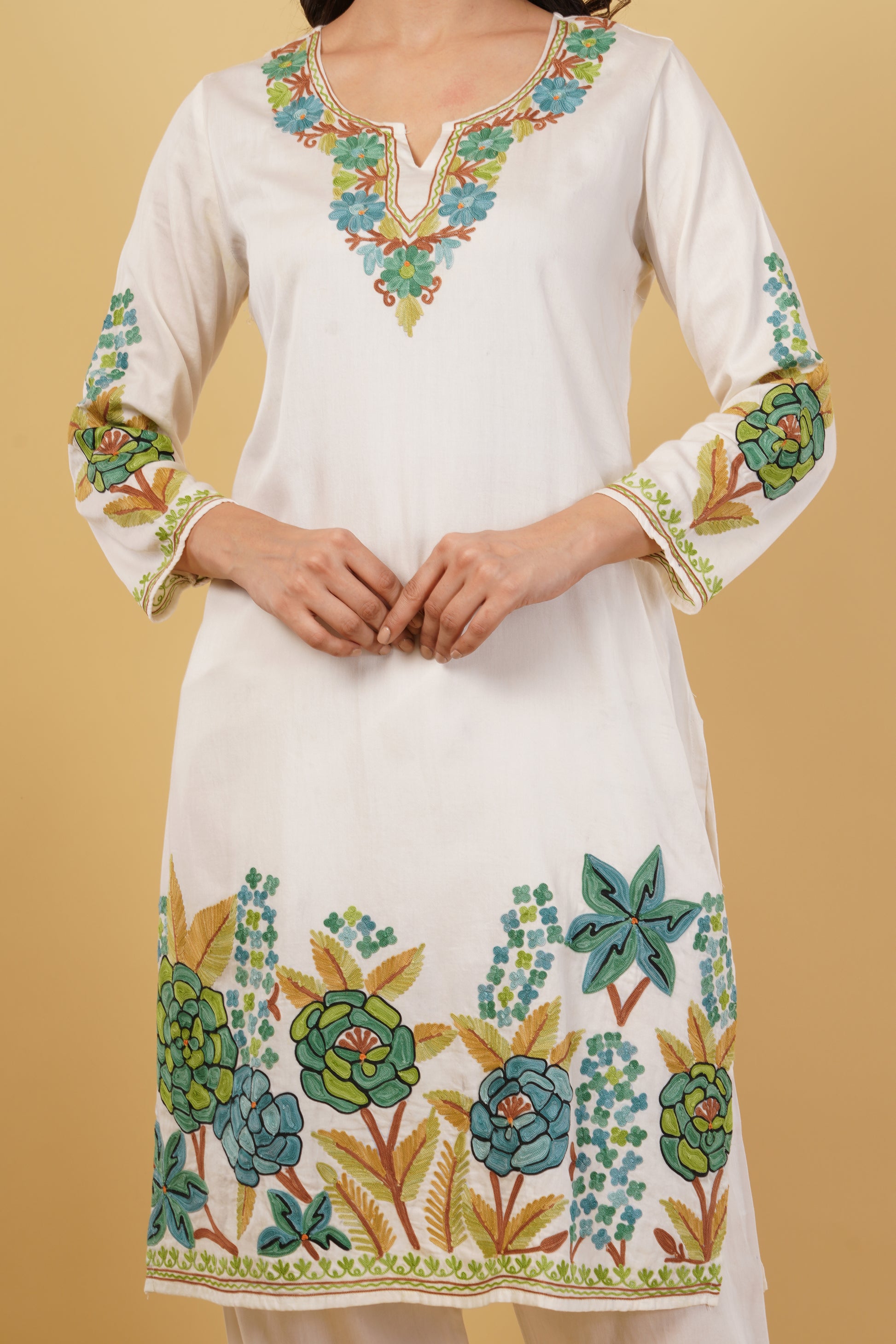 Kashmiri Aari embroidery Jaam Cotton Co-ord set Size-40 (White)