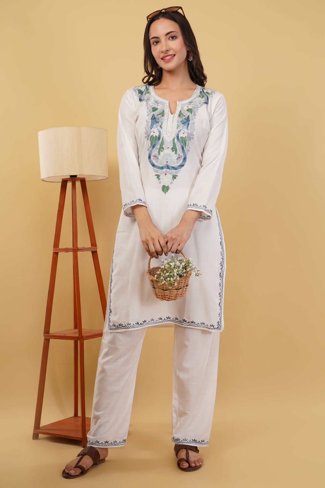 Kashmiri Aari embroidery Cotton Co-ord set Size-38 (White)