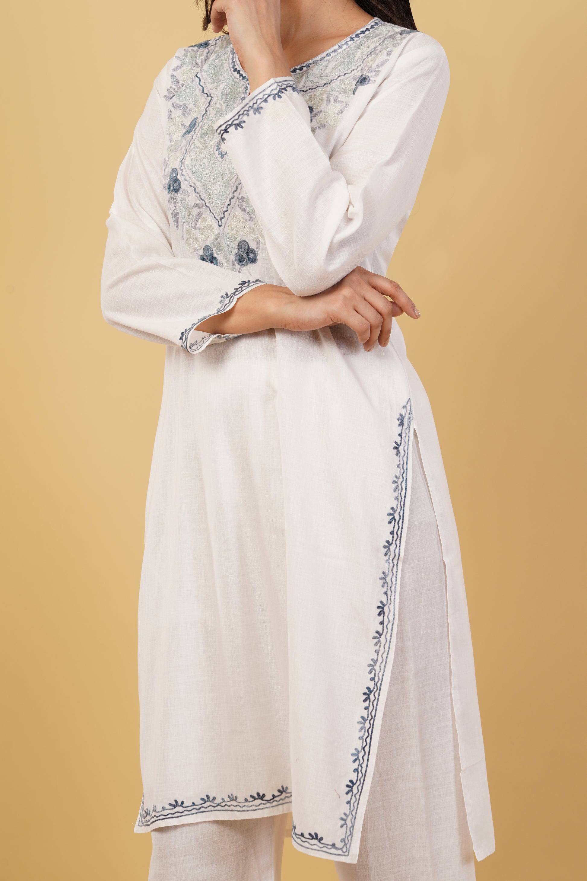 Kashmiri Aari embroidery Cotton Co-ord set Size-38 (White)