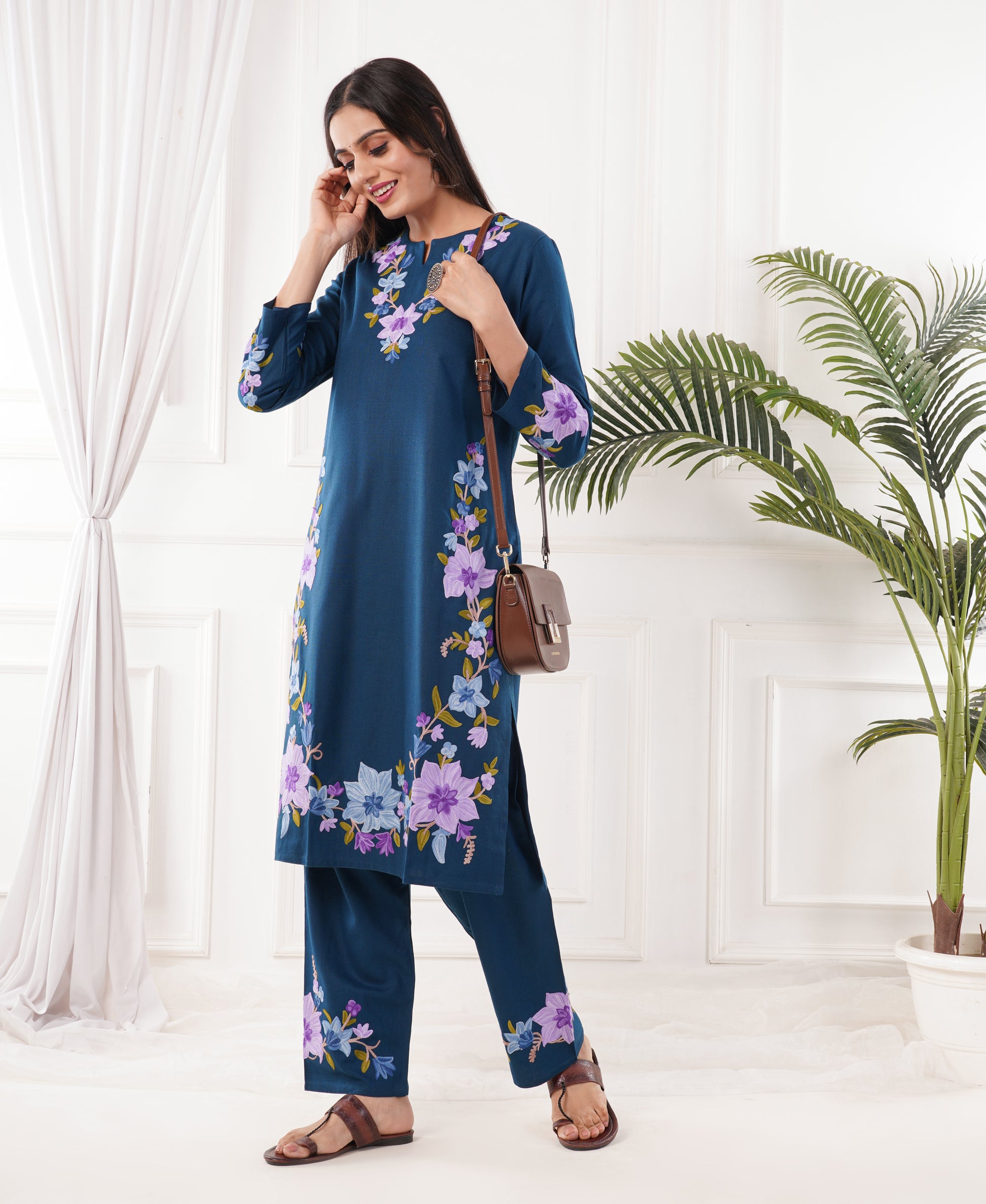 Pure Acro Wool Kashmiri Aari Embroidery Kurti & Pant Set (Blue)