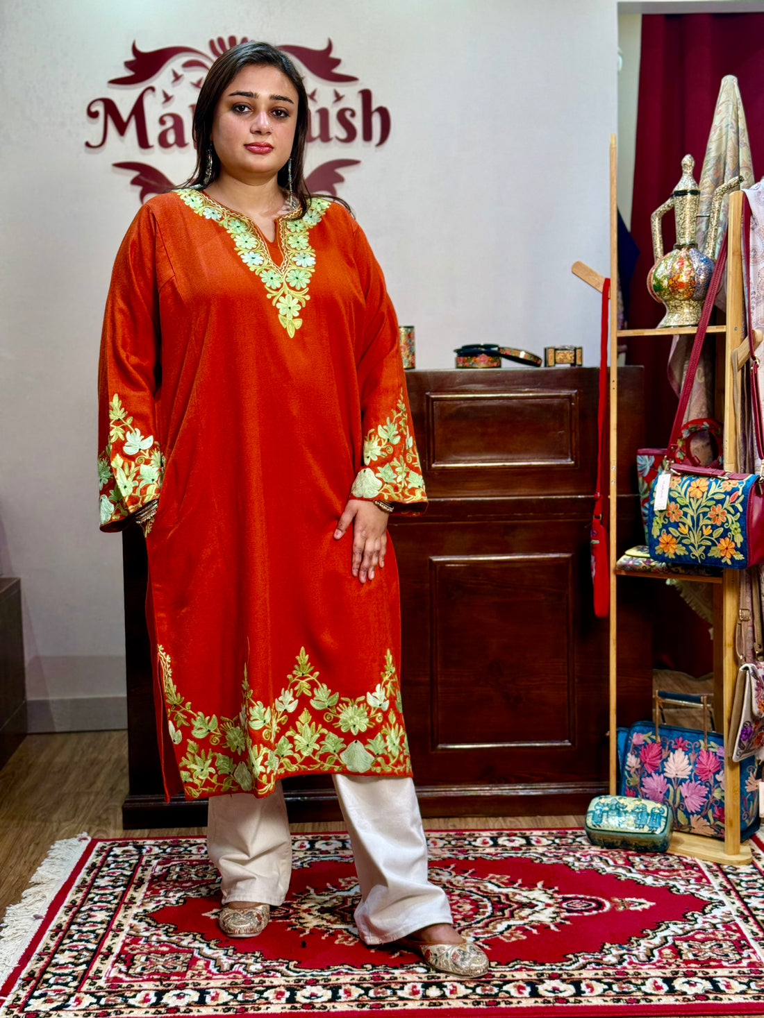 Floral daman embroidery kashmiri pheran ( Rust )